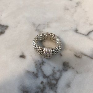 Silpada stretch ring